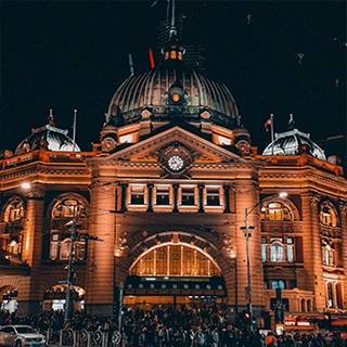 Night photoshoot of Flinders Street railway station in Melbourne, AU